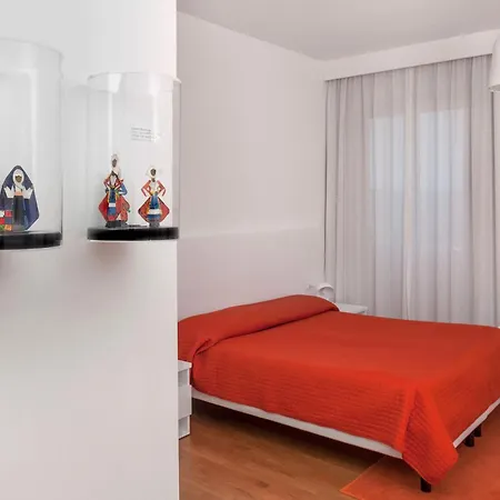 Felix - Grandi Magazzini Apart Otel 3*