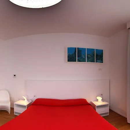 Felix - Grandi Magazzini Ξενοδοχείο με διαμερίσματα 3*