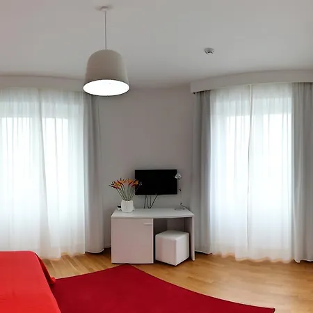 Felix - Grandi Magazzini 3* Νουόρο